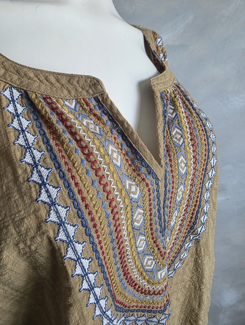 John Mark Embroidered Olive and Blue Floral Loose Tunic Blouse Sz 3X - Picture 9 of 12